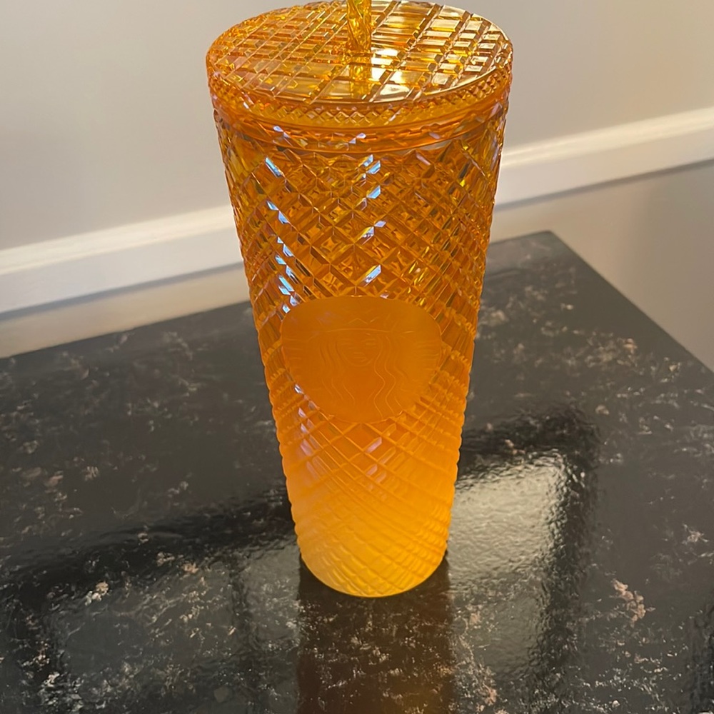 NWT Starbucks Ombré Orange Crystal Cold Cup